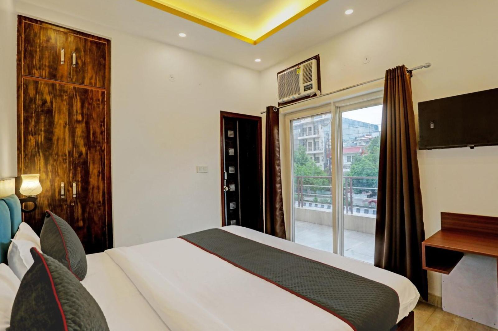 ניו דלהי Hotel Golden Prime King מראה חיצוני תמונה